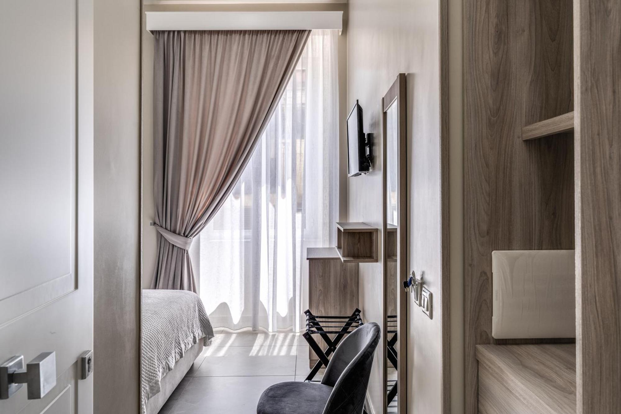 Av Rooms Napoli Buitenkant foto