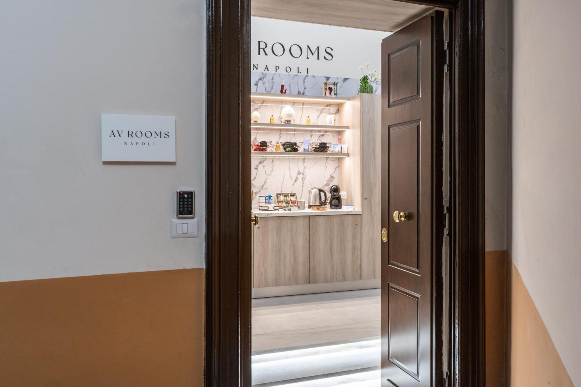 Av Rooms Napoli Buitenkant foto